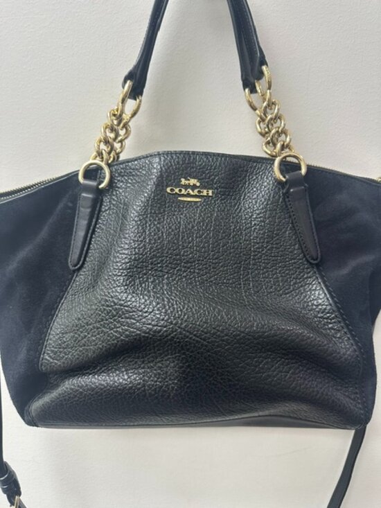 Coach Handbags - COACH Small Black Kelsey in Pebbled leather and Gold Hardware - great condition!